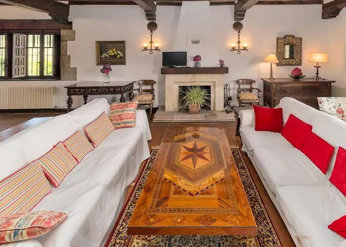 Cantabria Collection - Espectacular Casona Cerca De La Colegiata *