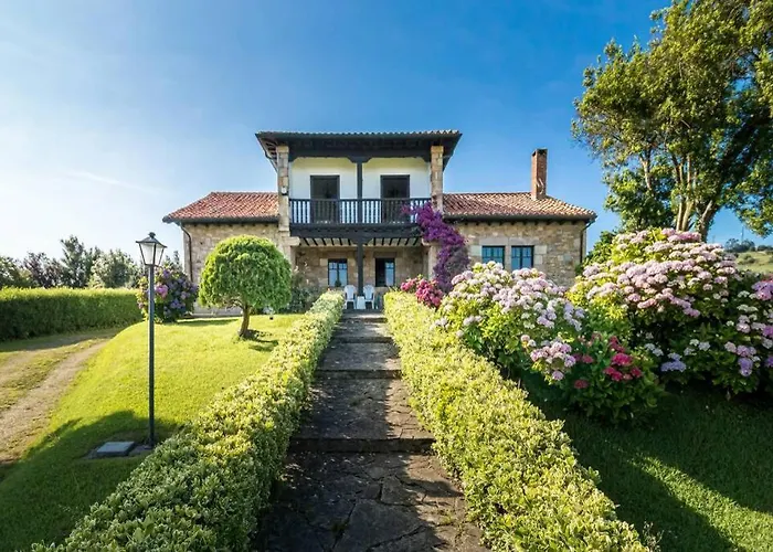 Cantabria Collection - Espectacular Casona Cerca De La Colegiata * Santillana del Mar