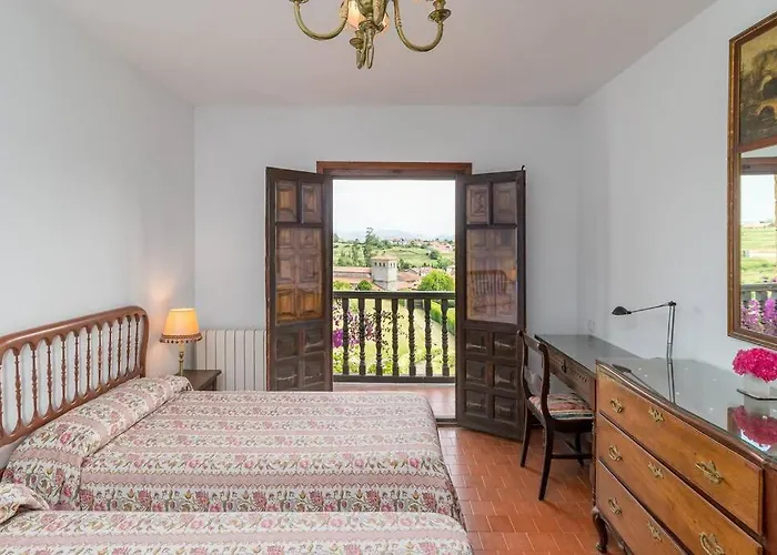 Villa Cantabria Collection - Espectacular Casona Cerca De La Colegiata Santillana del Mar