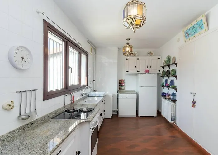 Villa Cantabria Collection - Espectacular Casona Cerca De La Colegiata Santillana del Mar